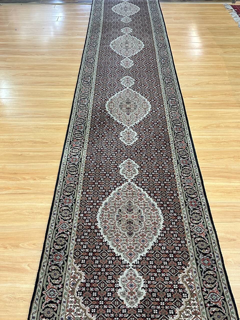 6.3 M Long Indian Wool & Silk Tabriz Runner Mahi Design - Image 6