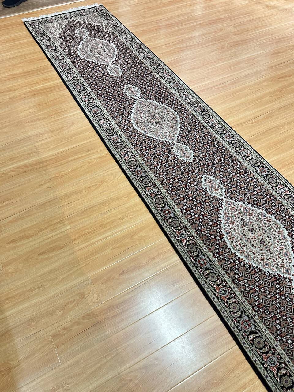 6.3 M Long Indian Wool & Silk Tabriz Runner Mahi Design - Image 4